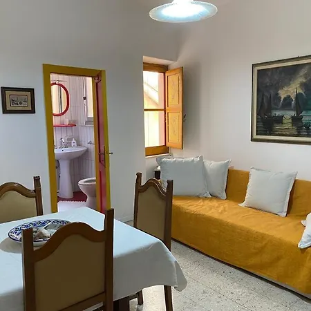 Casa Eoliana טאורמינה